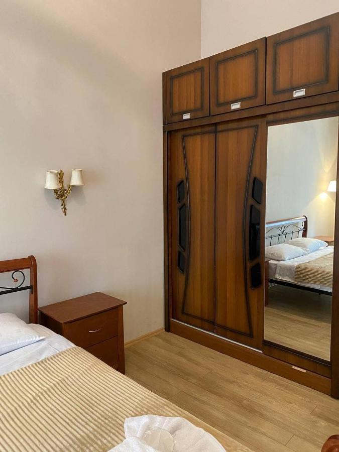 Beridze Apartment Tbilisi Esterno foto