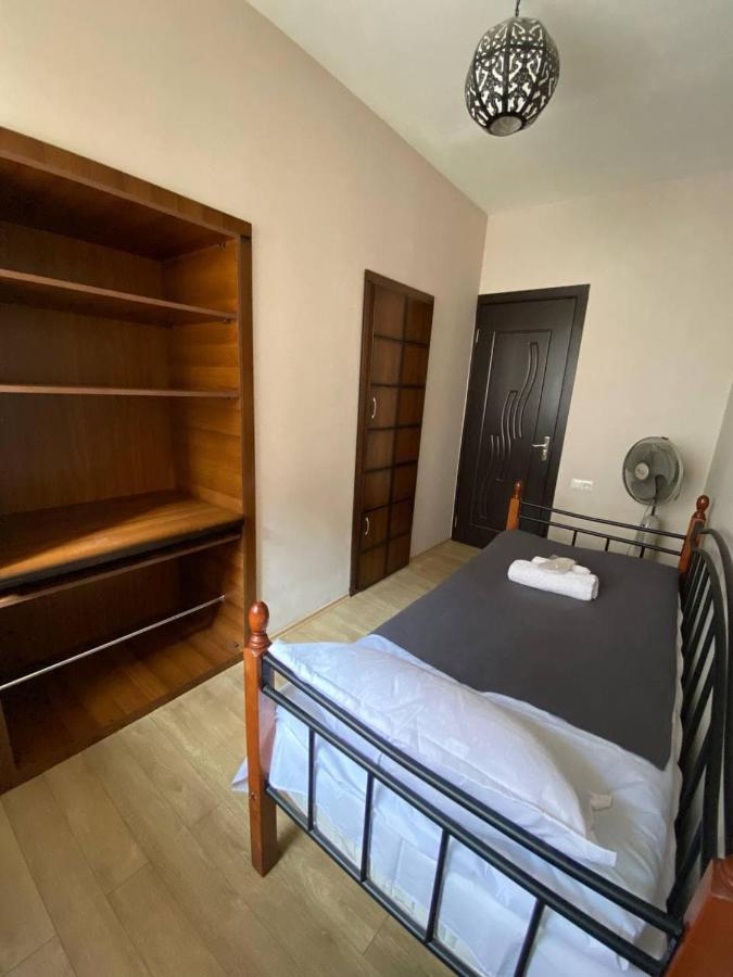 Beridze Apartment Tbilisi Esterno foto