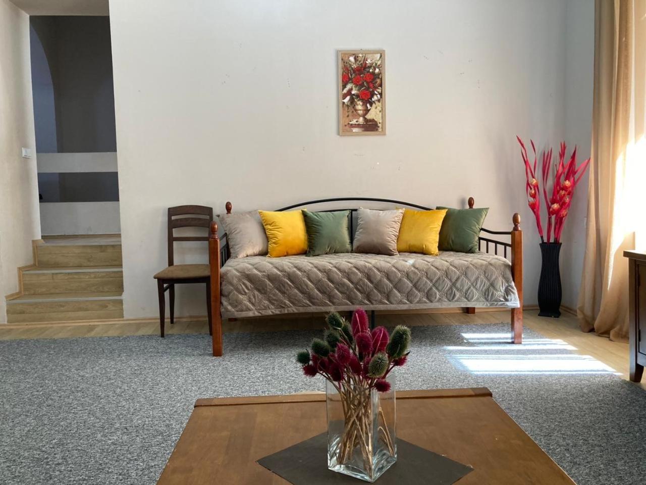Beridze Apartment Tbilisi Esterno foto